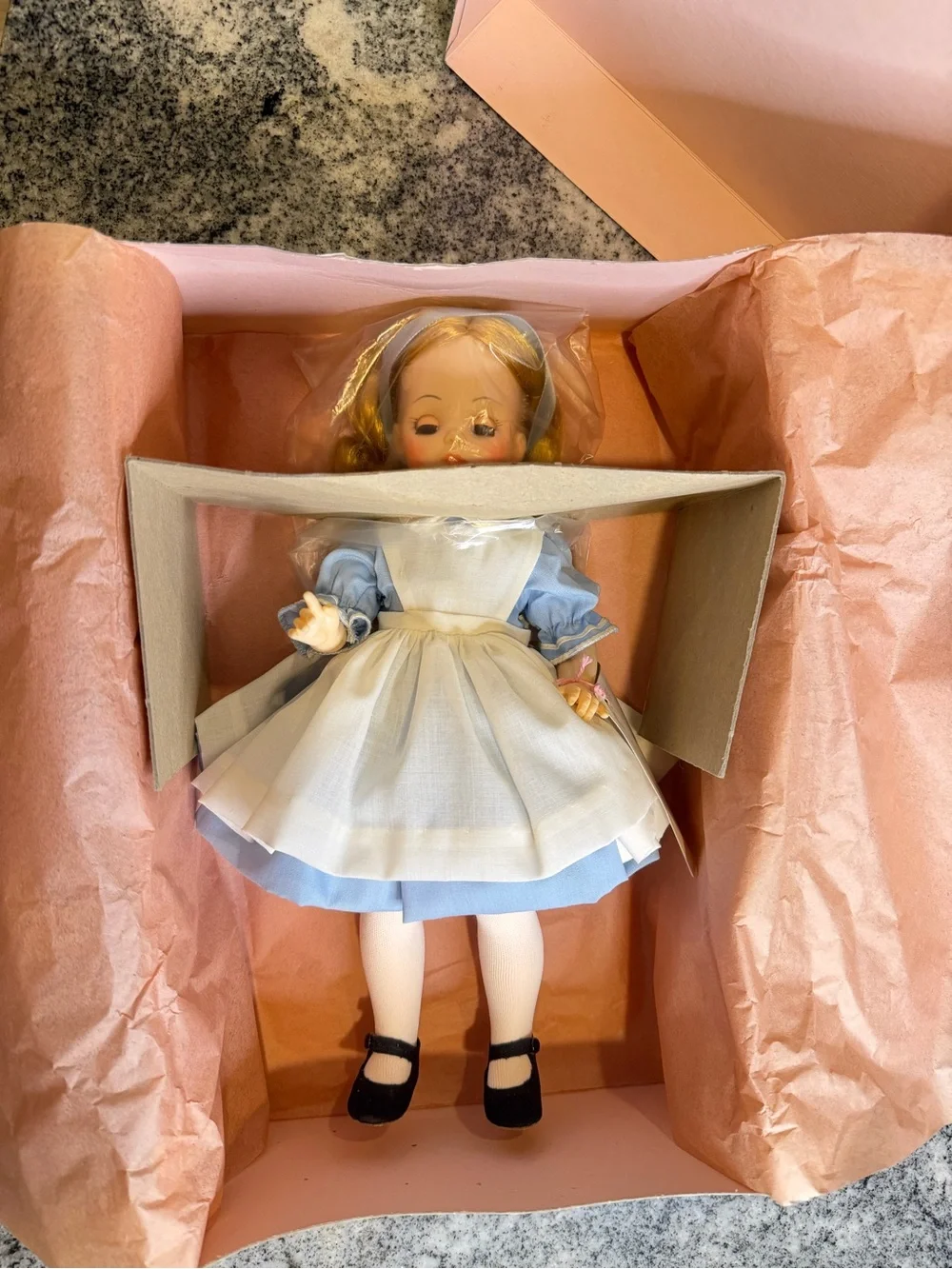 Madame Alexander classic alice